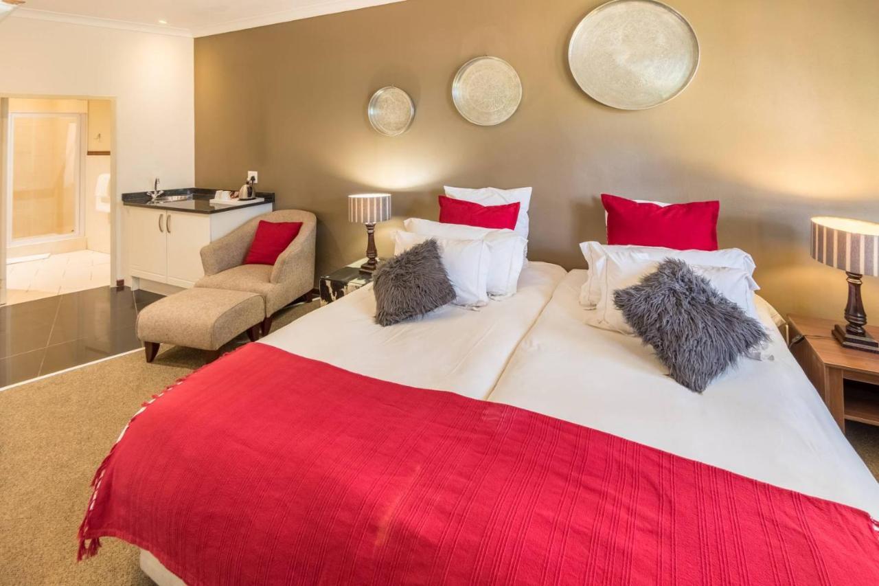 Constantia Hotel And Conference Centre Мидранд Екстериор снимка