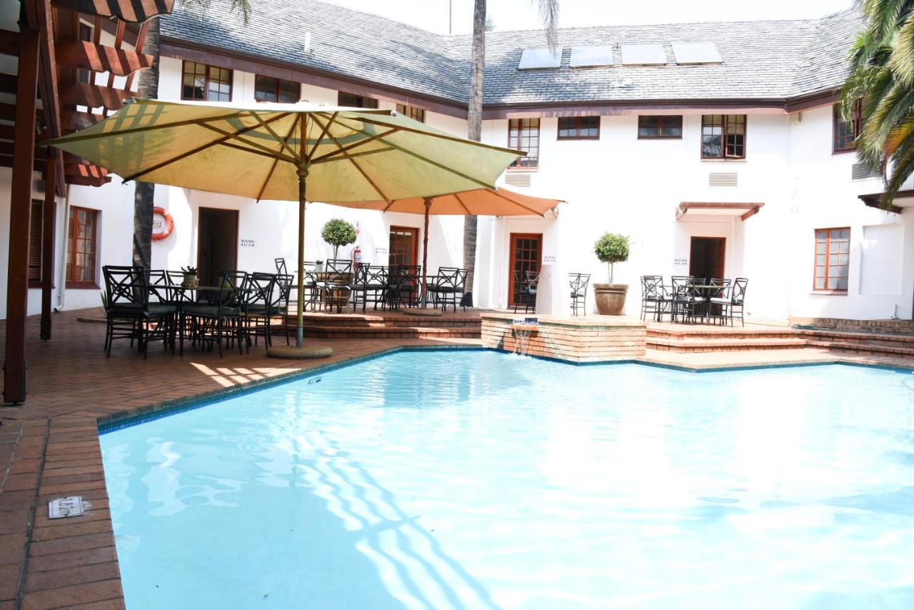 Constantia Hotel And Conference Centre Мидранд Екстериор снимка